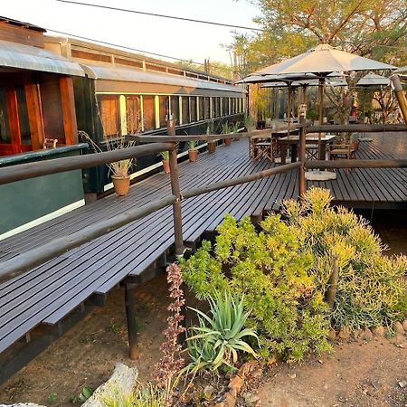 Out In Africa Wildlife Lodge Hammanskraal Ngoại thất bức ảnh
