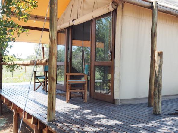 Out In Africa Wildlife Lodge Hammanskraal Ngoại thất bức ảnh