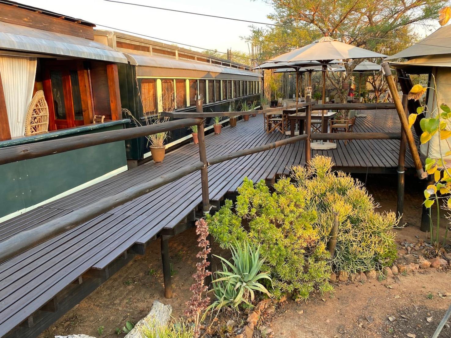 Out In Africa Wildlife Lodge Hammanskraal Ngoại thất bức ảnh